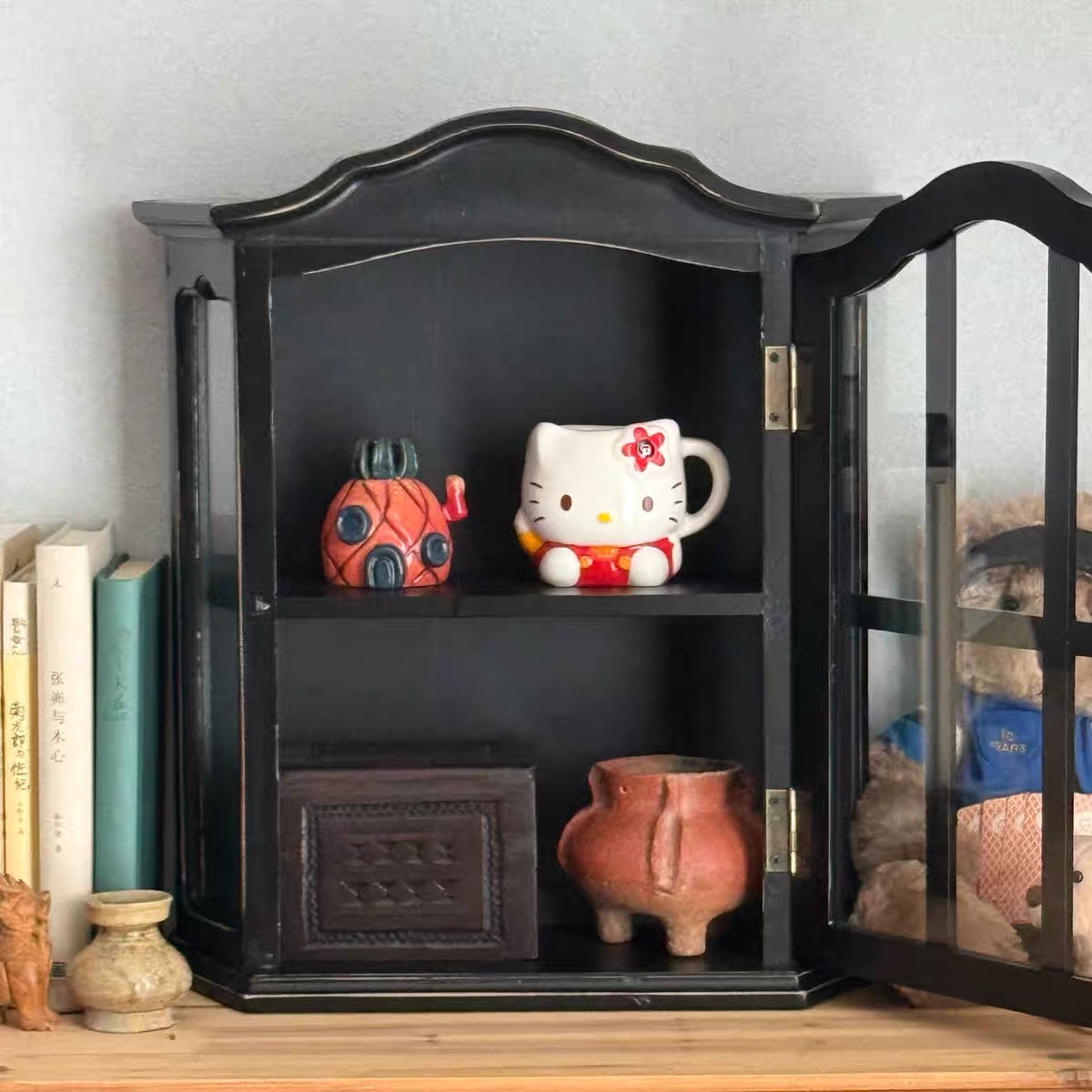 Винтажный настенный шкаф из со – обзор и цена Vintage Collectible Furniture